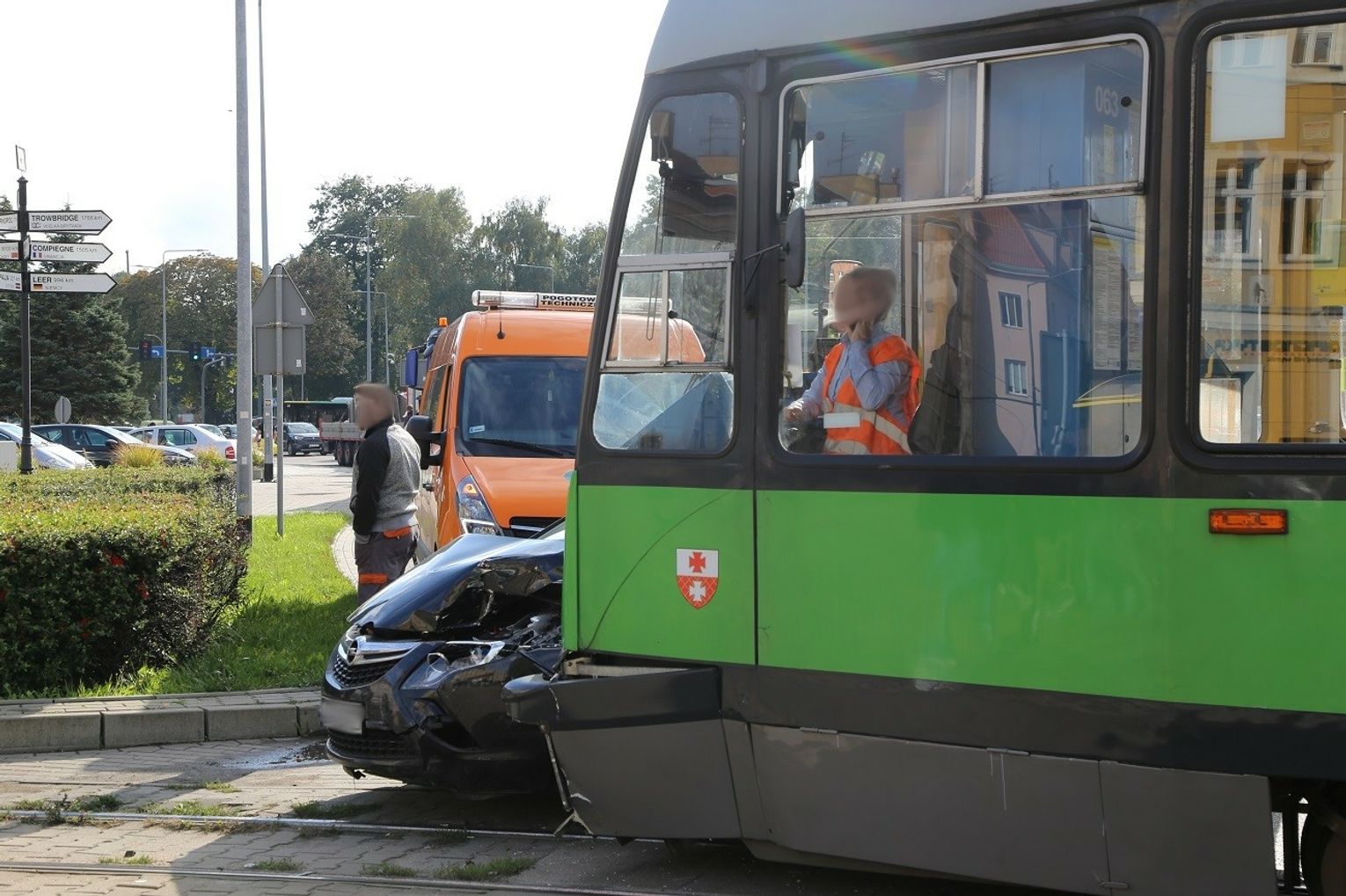 Zderzenie Tramwaju Z Samochodem