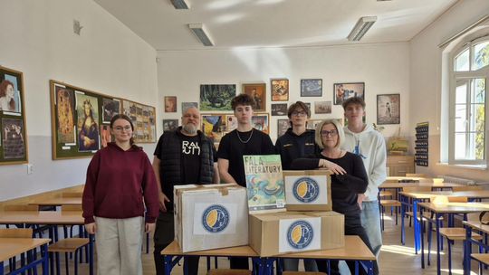 Fala dobra popłynęła z Elbląga. III LO wśród najlepszych w Polsce