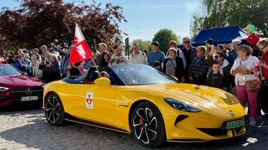 Magiczna brama, parada kabrioletów i Dawid Kwiatkowski już w ten weekend w Elblągu