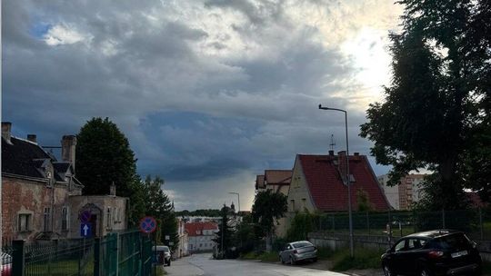 Niespokojny weekend w Elblągu i okolicach. Alert RCB dla mieszkańców regionu