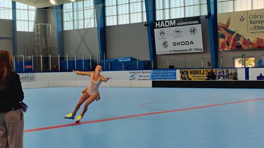 Ogólnopolskie zawody jazdy figurowej na rolkach i wrotkach zakończone. Sportowe emocje w Elblągu