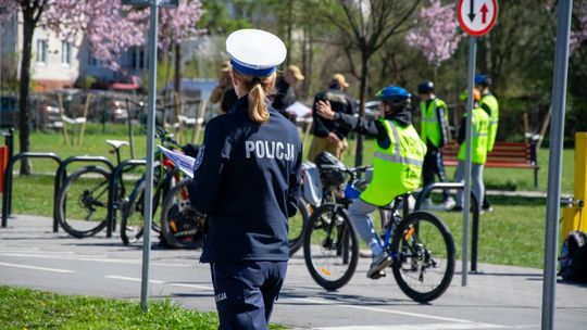 Rowerowy tor, testy i ratowanie życia – zobacz, kto wygrał finał w Elblągu [FOTO]