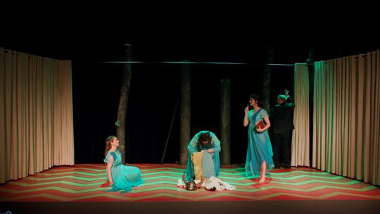 Tożsamość miasta na deskach elbląskiego teatru [WIDEO]