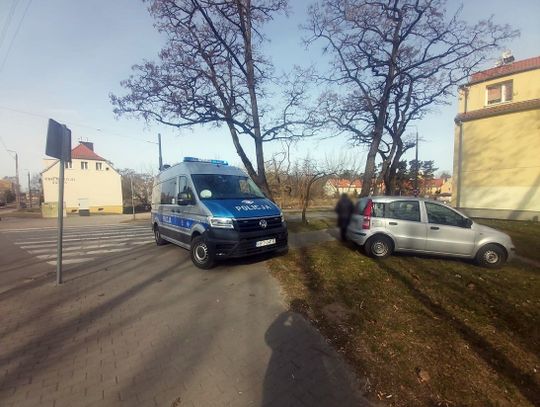 1500 zł mandatu dla elblążanki. Nie pomogła kłótnia z pieszymi 1500 zł mandatu dla elblążanki. Nie pomogła kłótnia z pieszymi