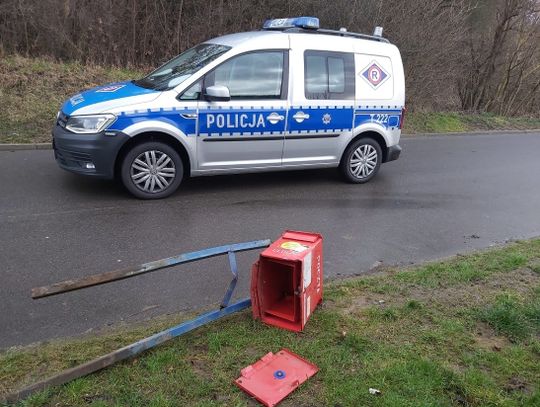 18-latek miał w aucie niebieskiego koguta, był pierwszy na miejscu zdarzenia, swojego zdarzenia