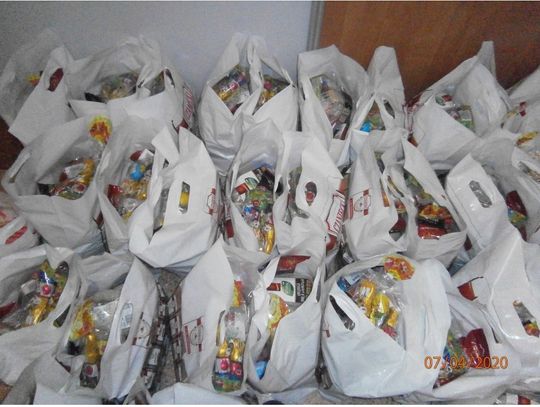 200 paczek dla elbląskich seniorów