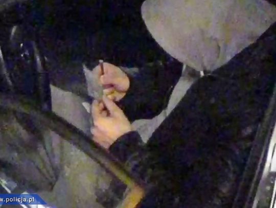 21-latek jechał pod wpływem narkotyków. Został zatrzymany na ulicy Rawskiej 21-latek jechał pod wpływem narkotyków. Został zatrzymany na ulicy Rawskiej