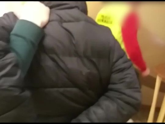 Akcja kryminalnych w mieszkaniu przy Słonecznej [FILM]