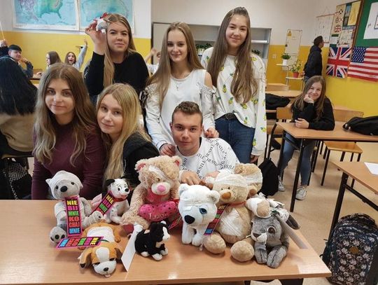 Akcja MIŚ „Nie bij mnie - kochaj mnie" trwa w Elblągu