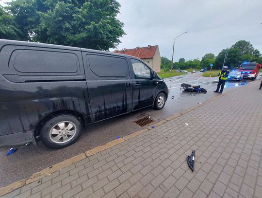 Al. Odrodzenia: zderzenie motocykla z autem osobowym