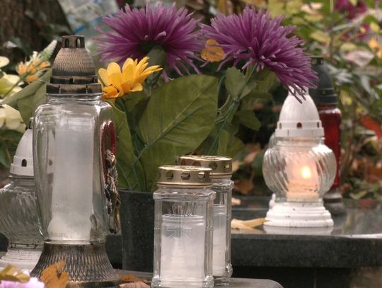 Atak na wirtualne groby. Zarząd Zieleni Miejskiej w Elblągu reaguje