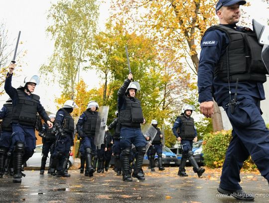 Ćwiczenia policyjne w Elblągu Ćwiczenia policyjne w Elblągu