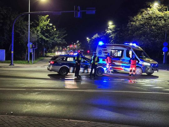 Czołowe zderzenie pojazdów na Tysiąclecia Czołowe zderzenie pojazdów na Tysiąclecia