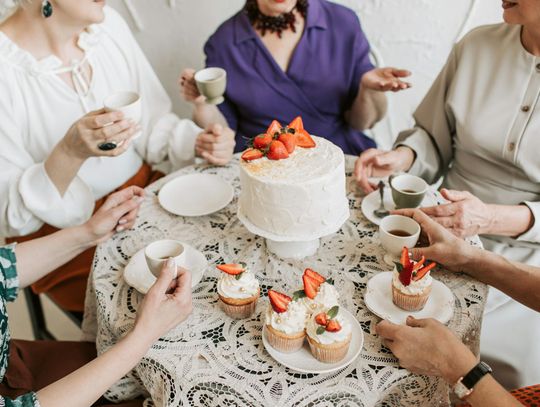 Czy potrafimy jeszcze świętować? O tym, jak odzyskać radość z rodzinnych okazji