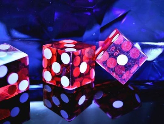 Czy rozrywka hazardowa w kasynach online może być całkowicie darmowa?