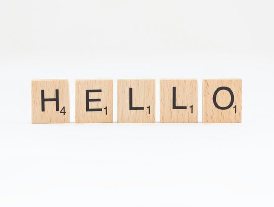 Czy słownik synonimów to dobre narzędzie? Jak ułatwia pracę oraz rozwija język?