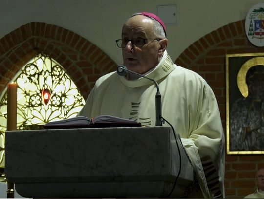 Czy w piątek 2 maja można jeść mięso? Biskup elbląski podjął decyzję