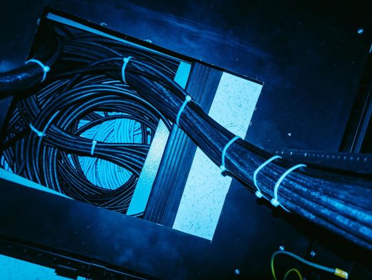 Czym jest mufa światłowodowa i do czego służy?