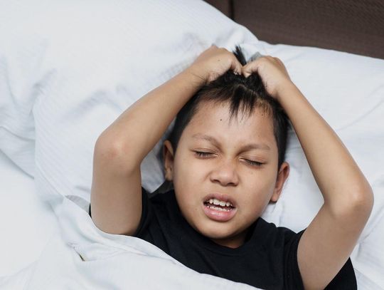 Dlaczego maluch nie chce spać? Najczęstsze trudności i jak im zapobiegać