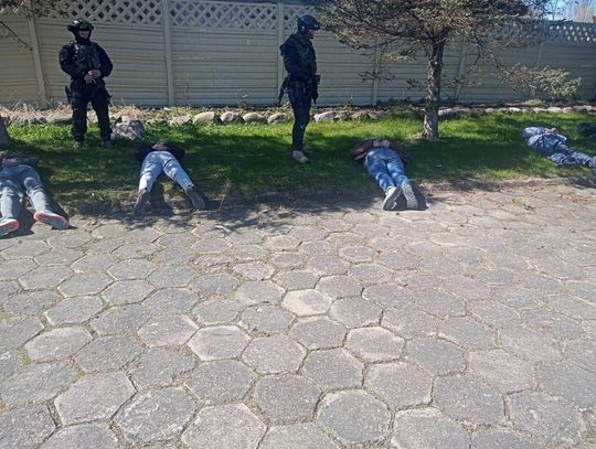 Do 5 zatrzymanych w Suchaczu dołączył kolejny