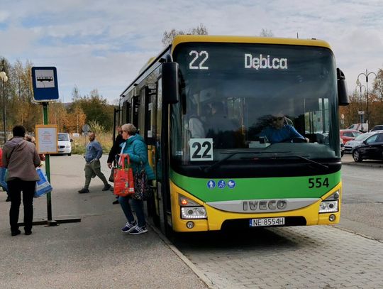 Dodatkowy, tymczasowy przystanek na pętli Dębica Dolna