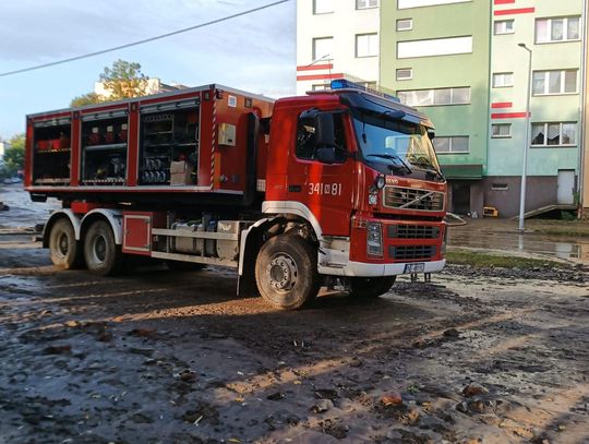 Dramatyczna sytuacja na południu. Na miejscu pomagają strażacy z Elbląga [FOTO]