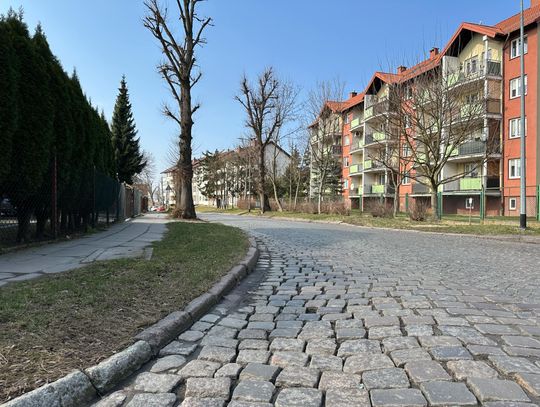 Drogowcy poprawią nawierzchnię na ul. Mierosławskiego