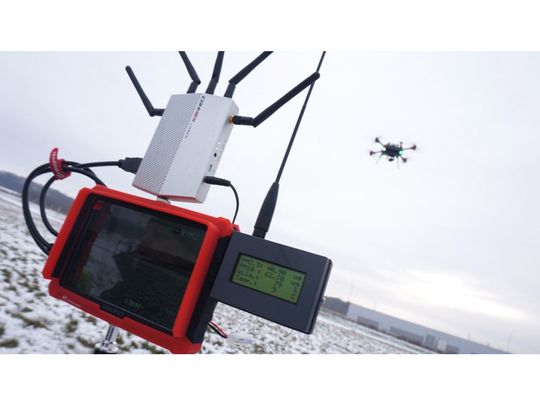 Dron patroluje Elbląg