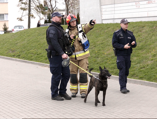 Drony nad Elblągiem, syreny i akcja służb [WIDEO]