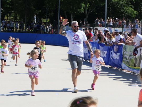 Działo się na Torze Kalbar. Festyn i Bieg Piekarczyka dla dzieci [ZDJĘCIA]