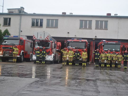 Elbląg pamiętał. W mieście zawyły syreny alarmowe