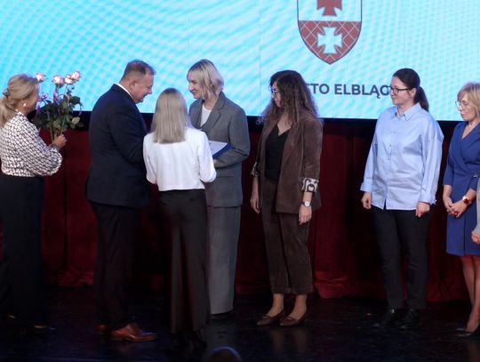 Elbląscy nauczyciele uhonorowani podczas Dnia Edukacji Narodowej