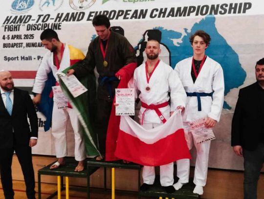 Elblążanie na podium Mistrzostw Europy Hand to Hand w Budapeszcie