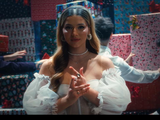 Feel, Julia Żugaj i Łobuzy w Pasłęku