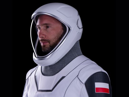 Heliocentryczna podróż z Fromborka w kosmos