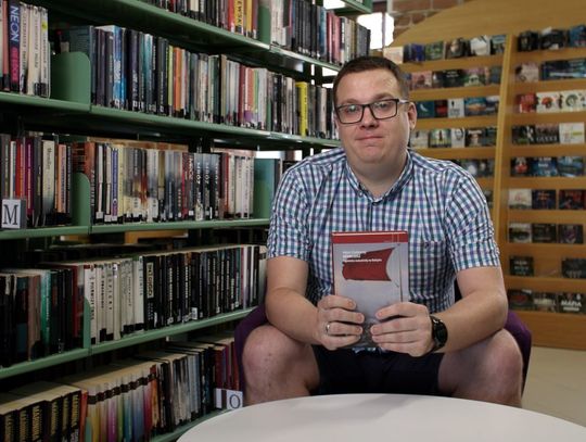 „Heweliusz” – tragedia, która wciąż porusza. „Niezły Wczyt” o książce Adama Zadwornego „Heweliusz” – tragedia, która wciąż porusza. „Niezły Wczyt” o książce Adama Zadwornego