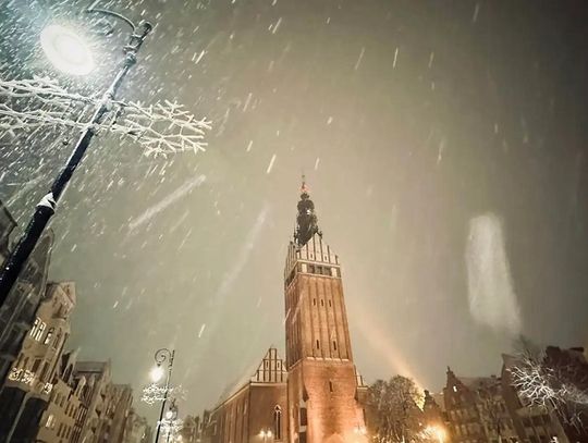 Intensywne opady śniegu. Synoptycy wydali ostrzeżenie