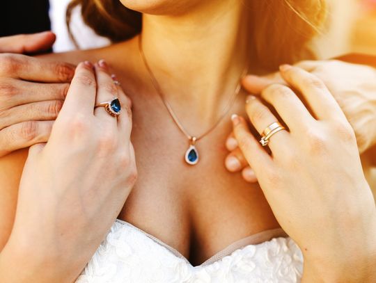 Jak przygotować złoto i srebro do sprzedaży, aby uzyskać maksymalną wycenę?