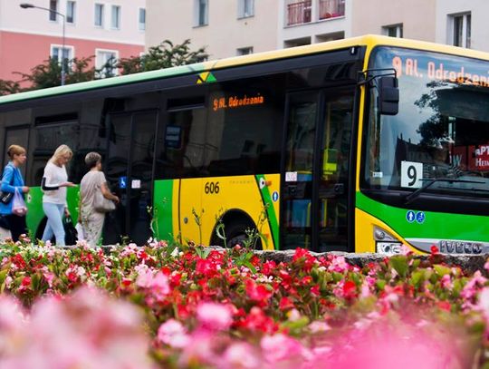 Jazda autobusem i tramwajem w Elblągu w czasie pandemii