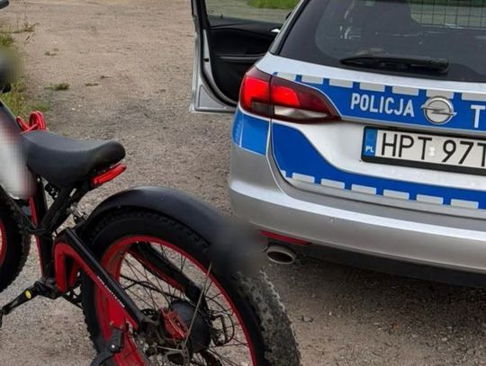 Jechał do domu z pracy. Miał 2 promile i przewrócił się na elektrycznym rowerze