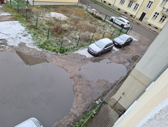 Jezioro przy ulicy Żeromskiego w Elblągu