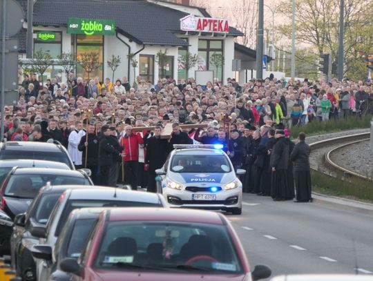 Jutro ulicami Elbląga przejdzie Droga Krzyżowa