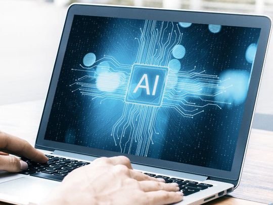 Kogo zwolni AI? Możesz to sprawdzić w wyszukiwarce