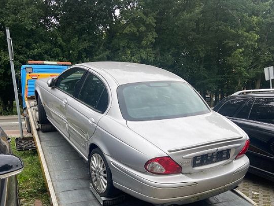  Kolejny wrak został odholowany