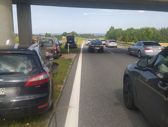 Kolizja na S7 w rejonie Zielonki Pasłęckiej. Utrudnienia w kierunku Gdańska