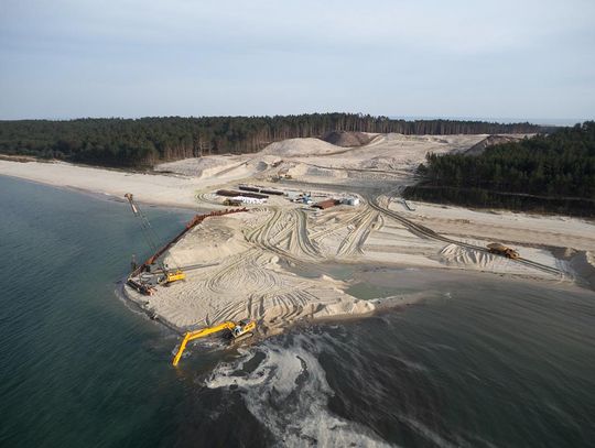 Koronawirus przekopowi nie straszny. Trwa realizacja inwestycji [ZDJĘCIA I FILM]