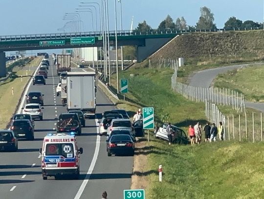 Korytarz życia na S7. Policja apeluje i pokazuje nagranie [WIDEO]