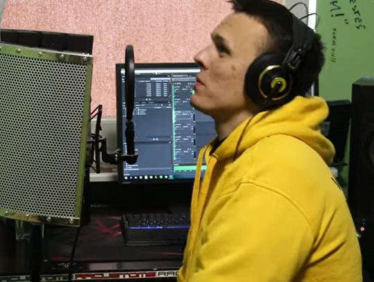 Ksiądz z Elbląga w #Hot16Challenge2