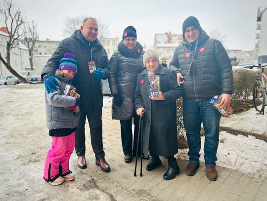 Ma 94 lata i dziś gra z WOŚP. Pani Zosia kradnie serca całej Polski Ma 94 lata i dziś gra z WOŚP. Pani Zosia kradnie serca całej Polski