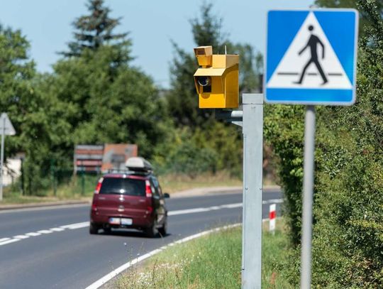 Mandat za przekroczenie prędkości o 1 km/h. Jest stanowisko MSWiA Mandat za przekroczenie prędkości o 1 km/h. Jest stanowisko MSWiA